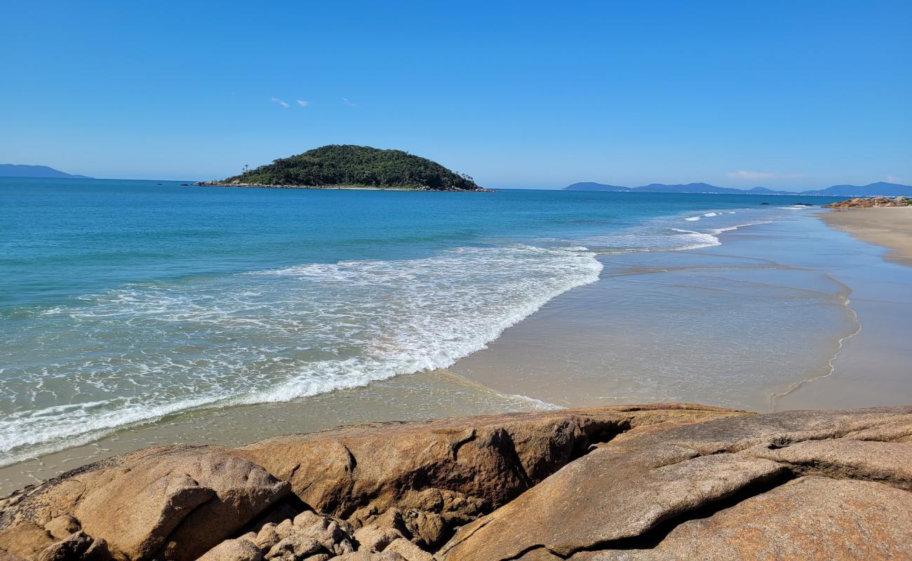 Foto af Praia de Fora med lys fint sand overflade