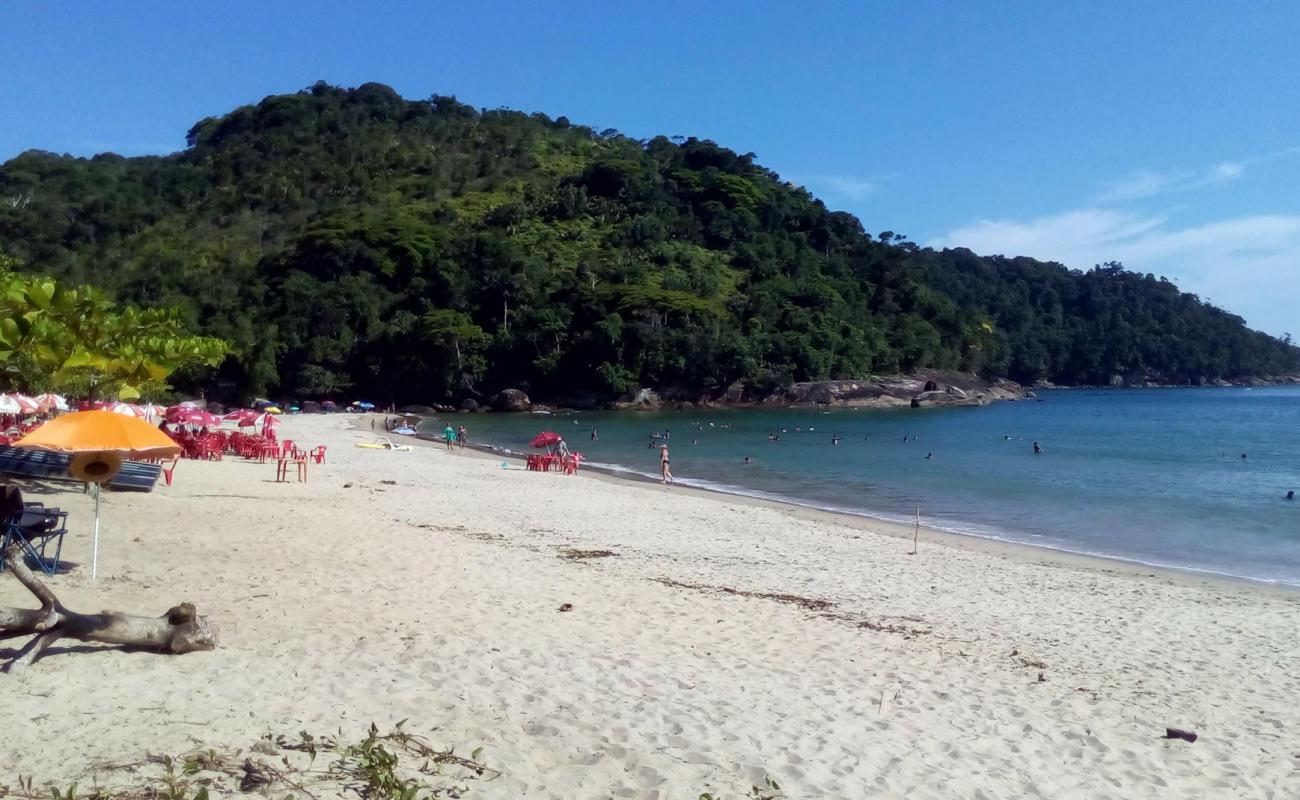 Foto af Praia de Camburi med lys fint sand overflade