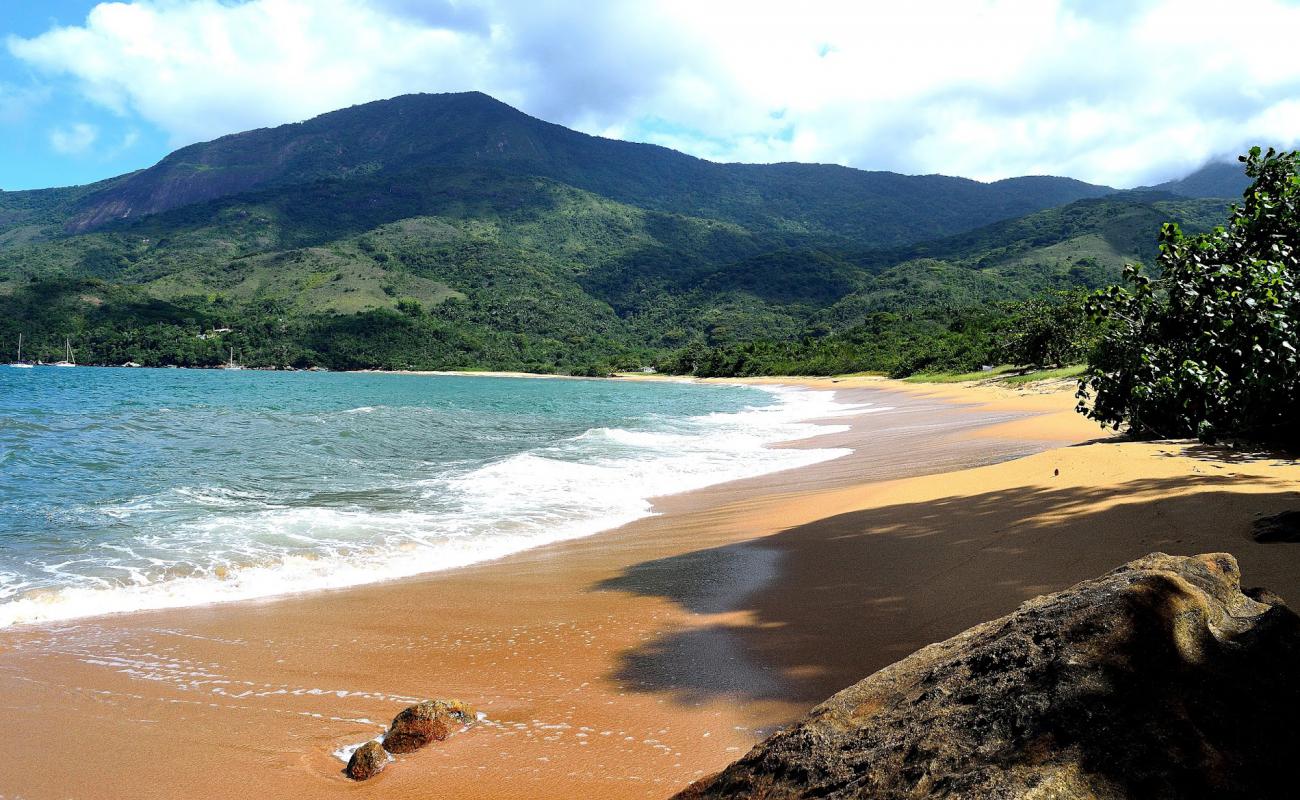 Foto af Praia Grande Cajaiba med lys sand overflade