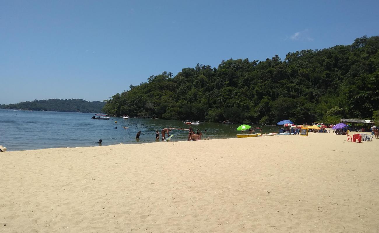 Foto af Quatiquara Strand med lys sand overflade