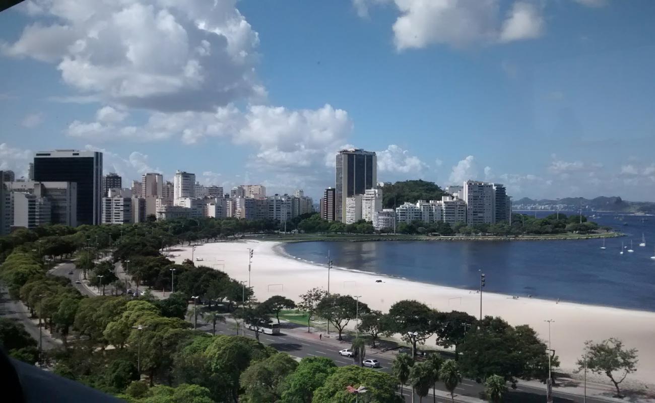 Foto af Praia de Botafogo med lys fint sand overflade