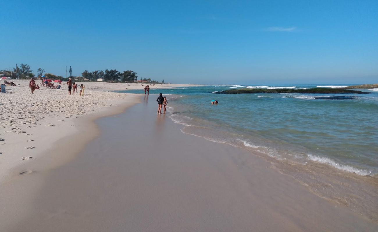 Foto af Praia de Itauna med lys fint sand overflade