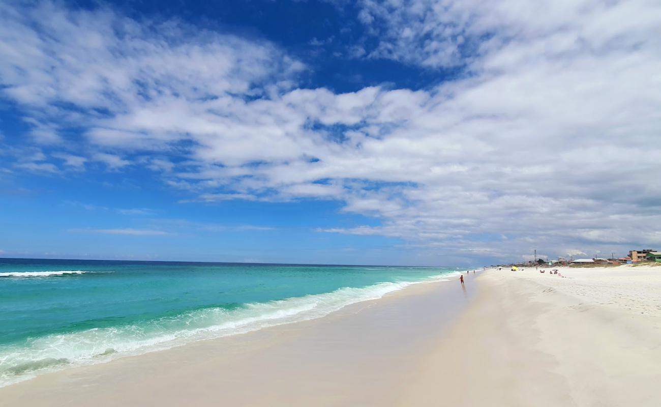 Foto af Praia de Figueira med hvidt fint sand overflade