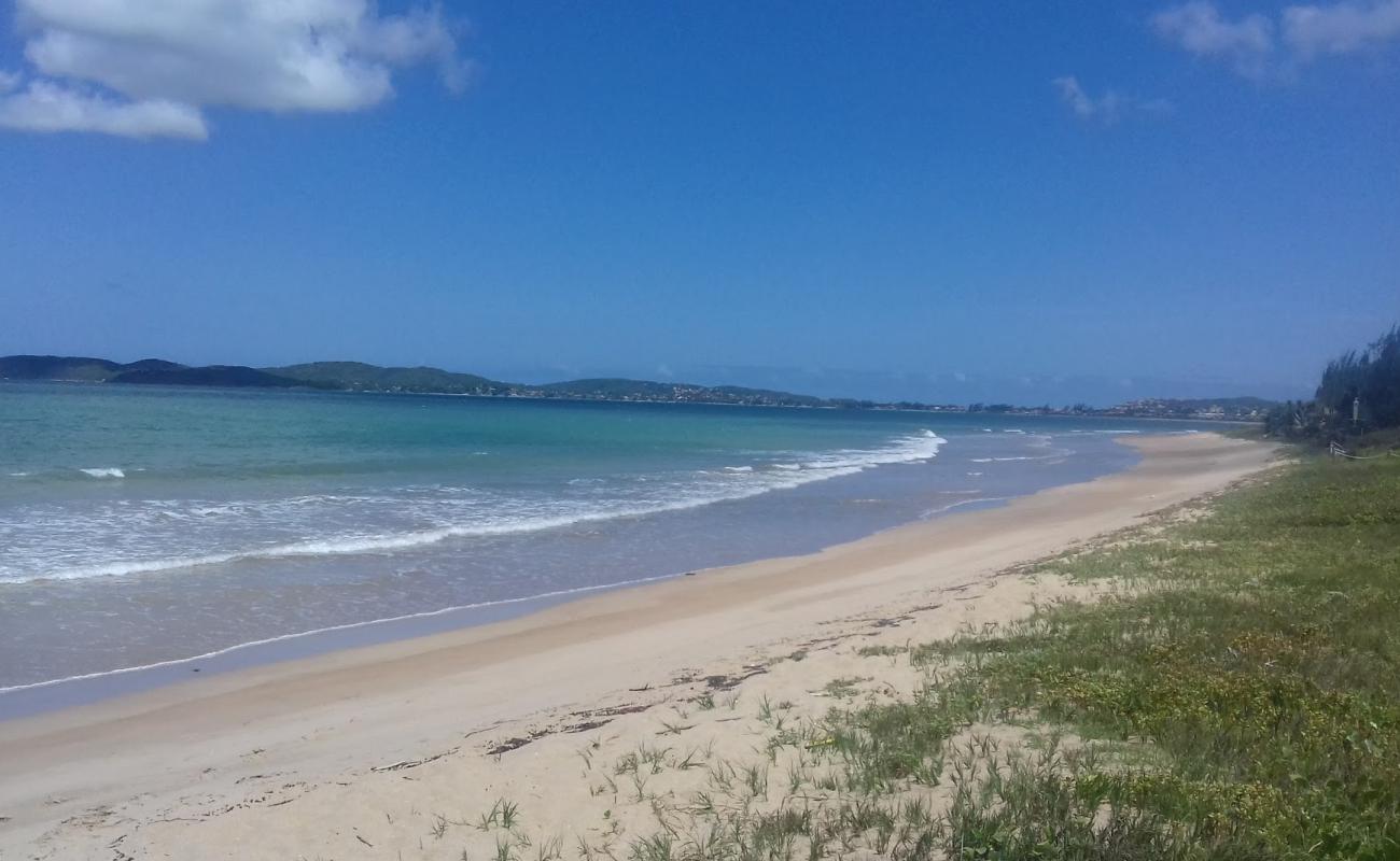 Foto af Praia Rasa med lys sand overflade