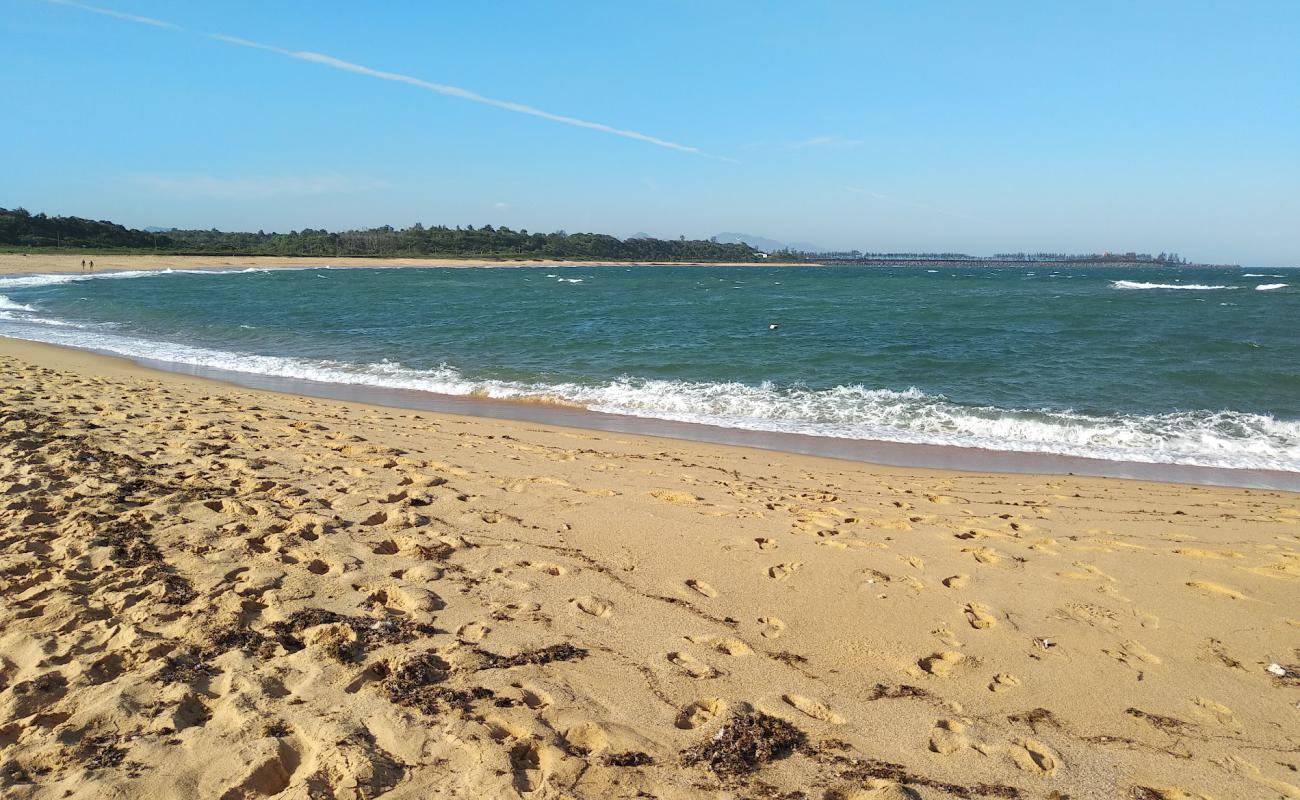 Foto af Strand i Alem med lys sand overflade