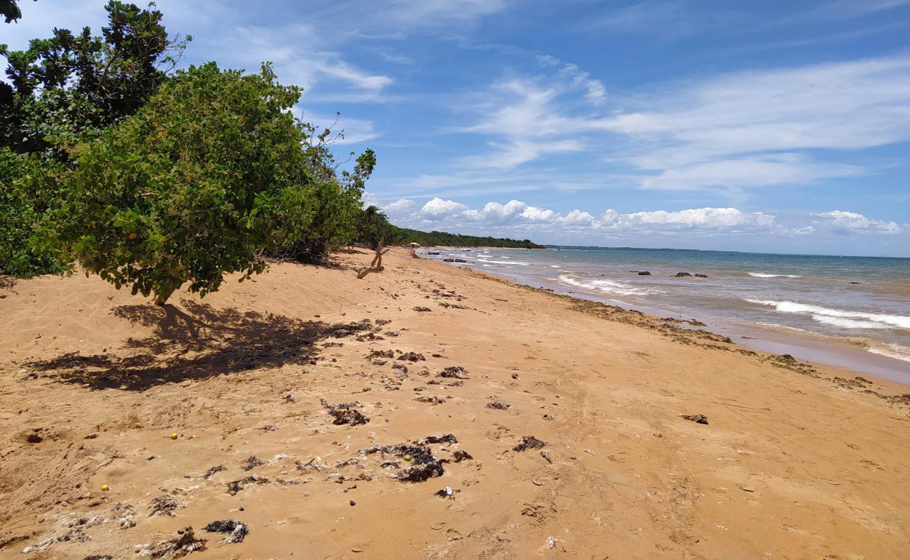 Foto af Costa Bela Strand med lys sand overflade