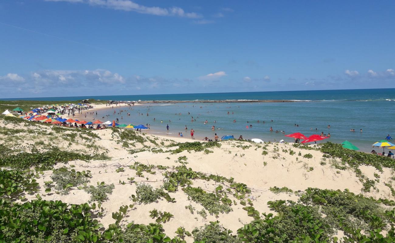 Foto af Praia do Forte med lys sand overflade