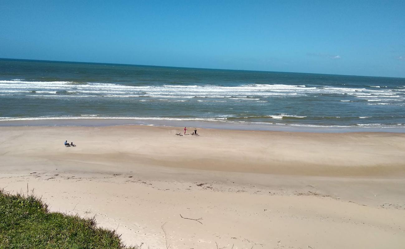 Foto af Praia de Mamuna med lys sand overflade