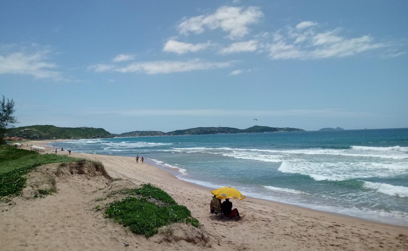 Foto af Praia de Tucuns med lys fint sand overflade