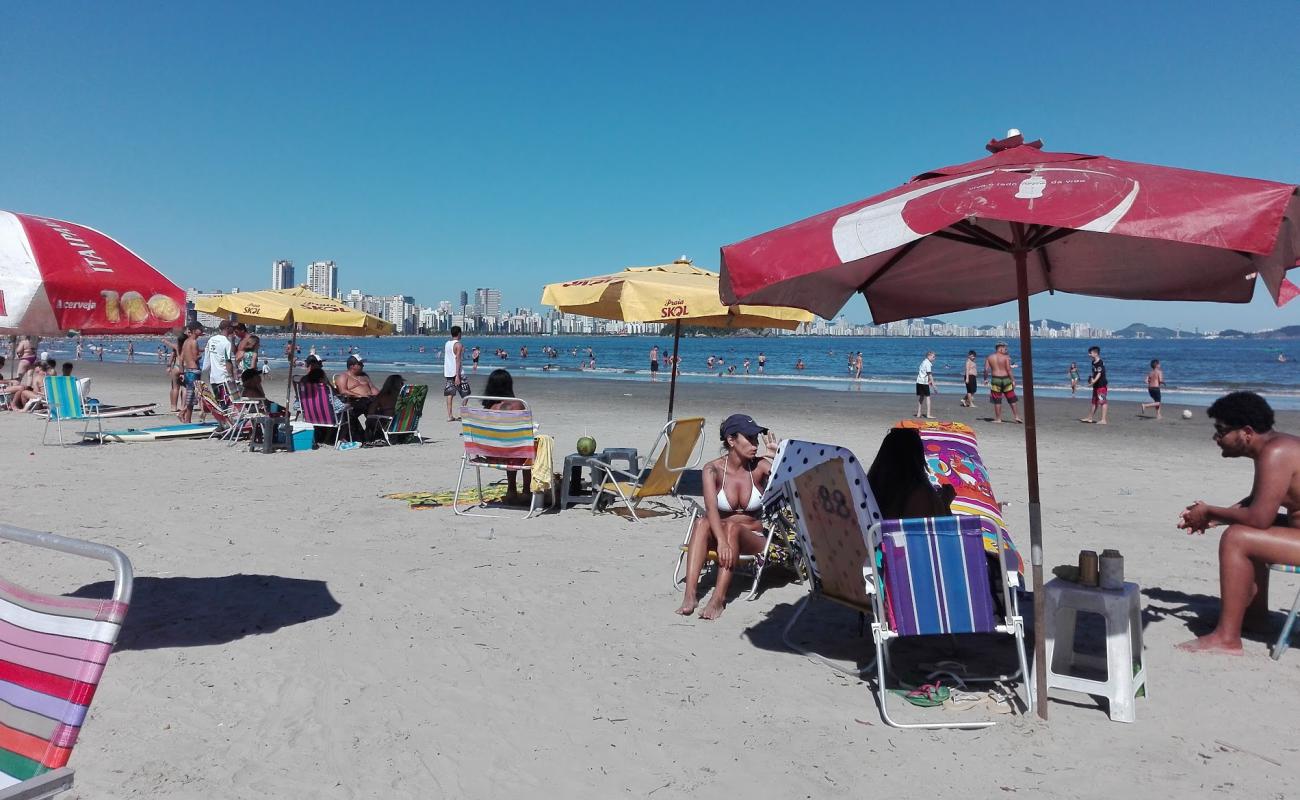 Foto af Praia dos Milionarios med lys fint sand overflade