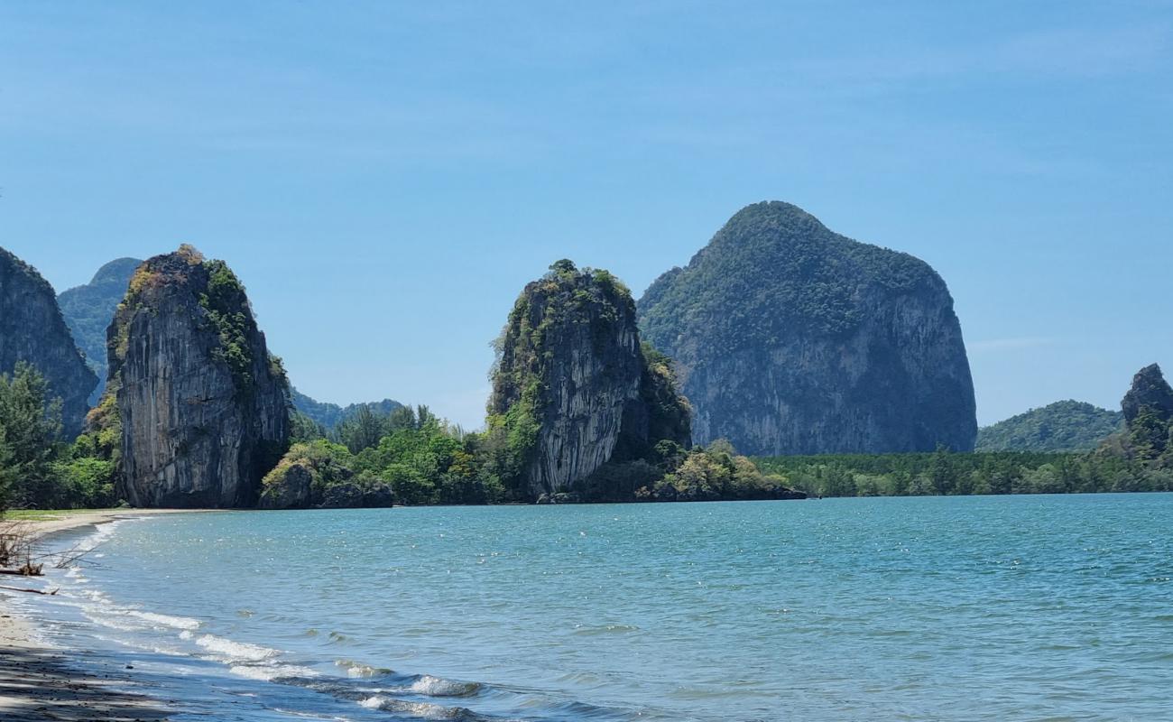 Foto af Rajamangala Beach med lys sand overflade