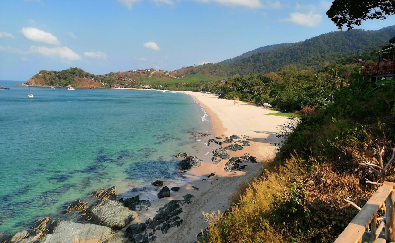 Foto af Bakantiang Beach med lys sand overflade