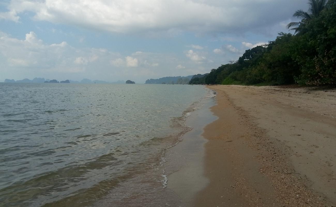 Foto af Thalane Beach med lys sand overflade