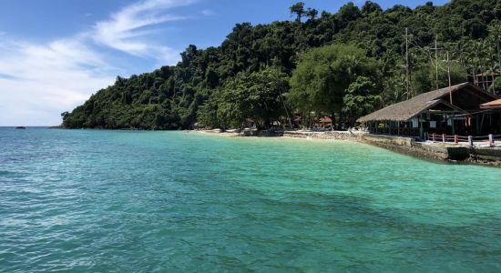 Koh Ngai Resort Beach