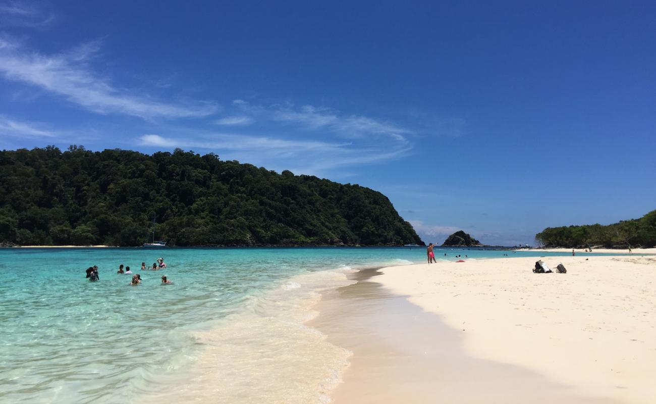 Foto af Blues Strand med hvidt fint sand overflade