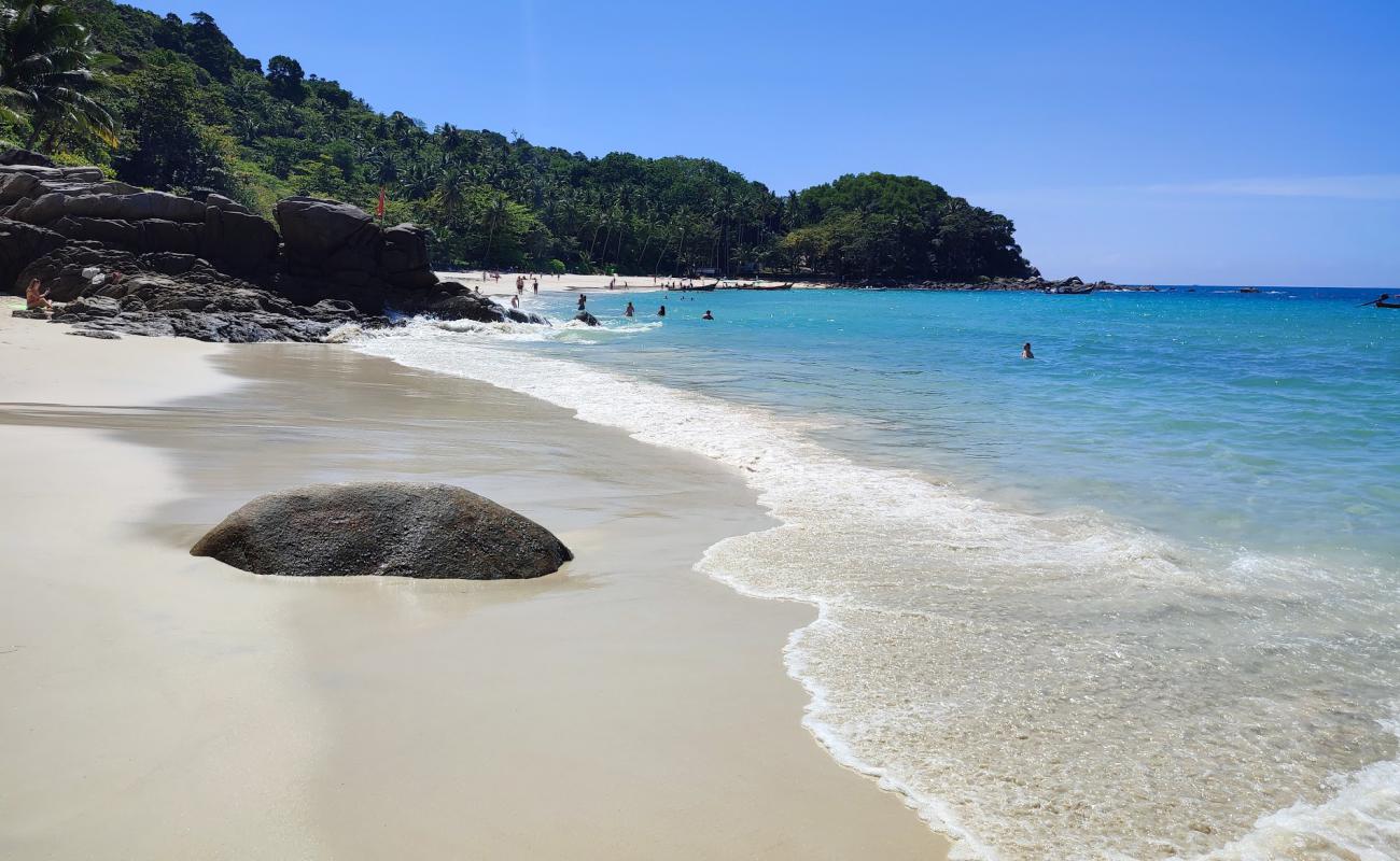 Foto af Frihed Strand med hvidt fint sand overflade