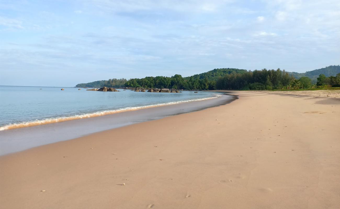 Foto af Tublamu Beach med lys sand overflade