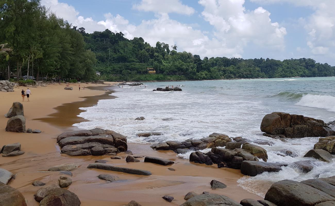 Foto af Khaolak Beach med lys fint sand overflade