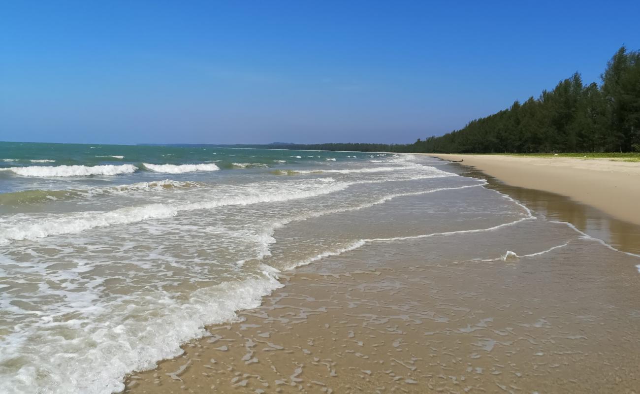 Foto af Hapla Beach med lys sand overflade