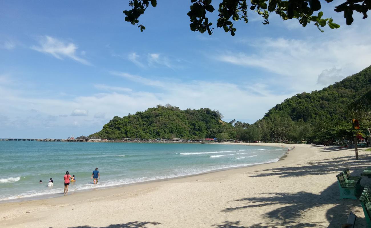 Foto af Ruangsri Resort Khanom med lys sand overflade