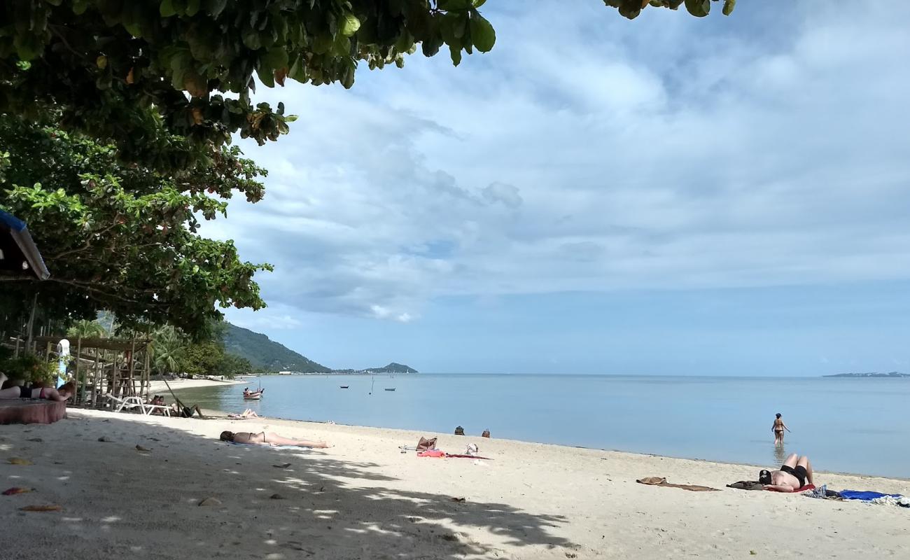 Foto af Haad Baan Tai beach med lys sand overflade