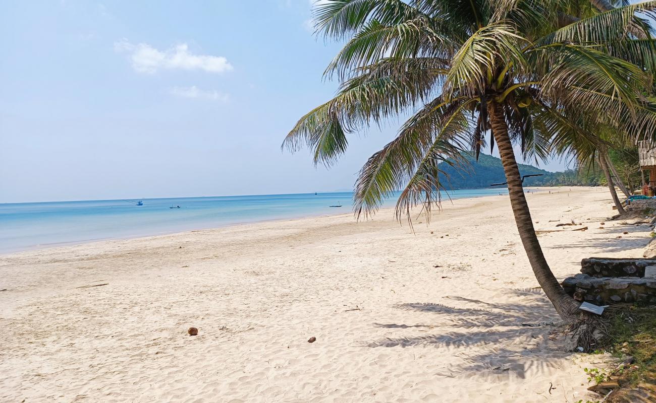 Foto af Thung Wua Laen Beach med hvidt sand overflade