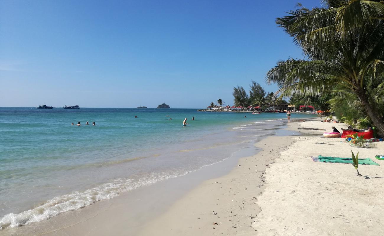 Foto af Kaibae Beach med lys fint sand overflade