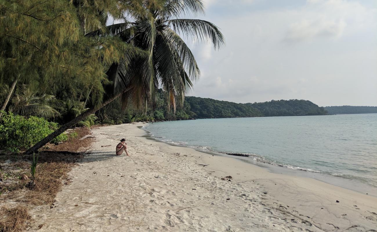 Foto af Nang Yai Beach med lys fint sand overflade