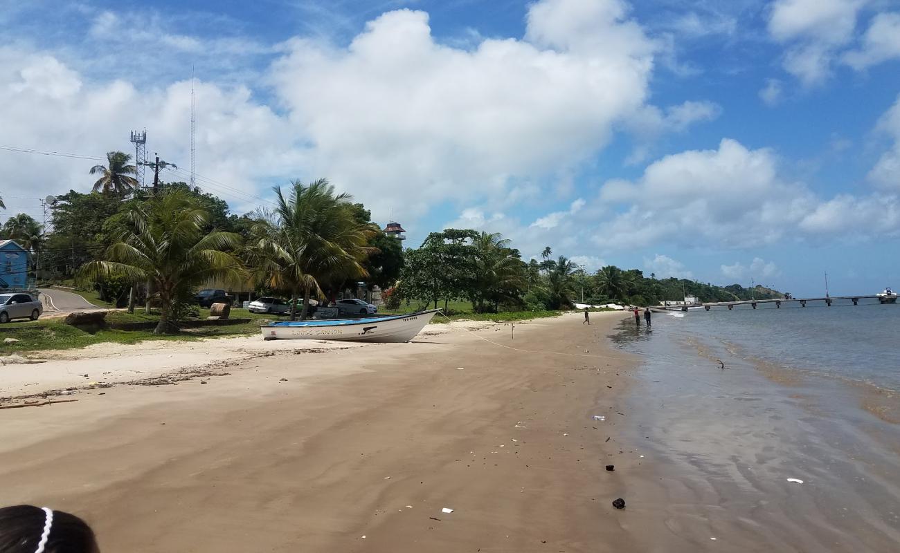 Foto af Cedros beach med lys sand overflade