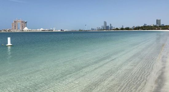 Emirates Palace Stranden