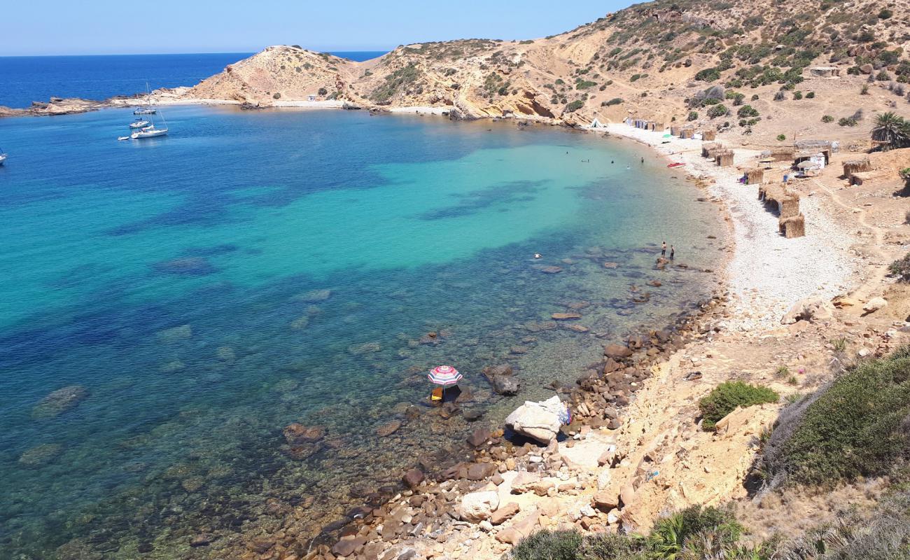 Foto af Korbous Plage med grå sten overflade