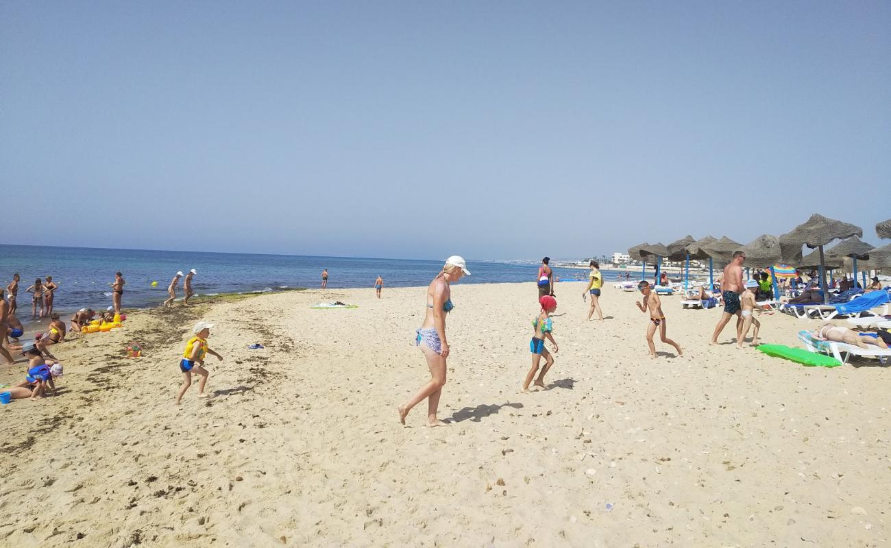 Foto af Nabeul Beach med lys fint sand overflade