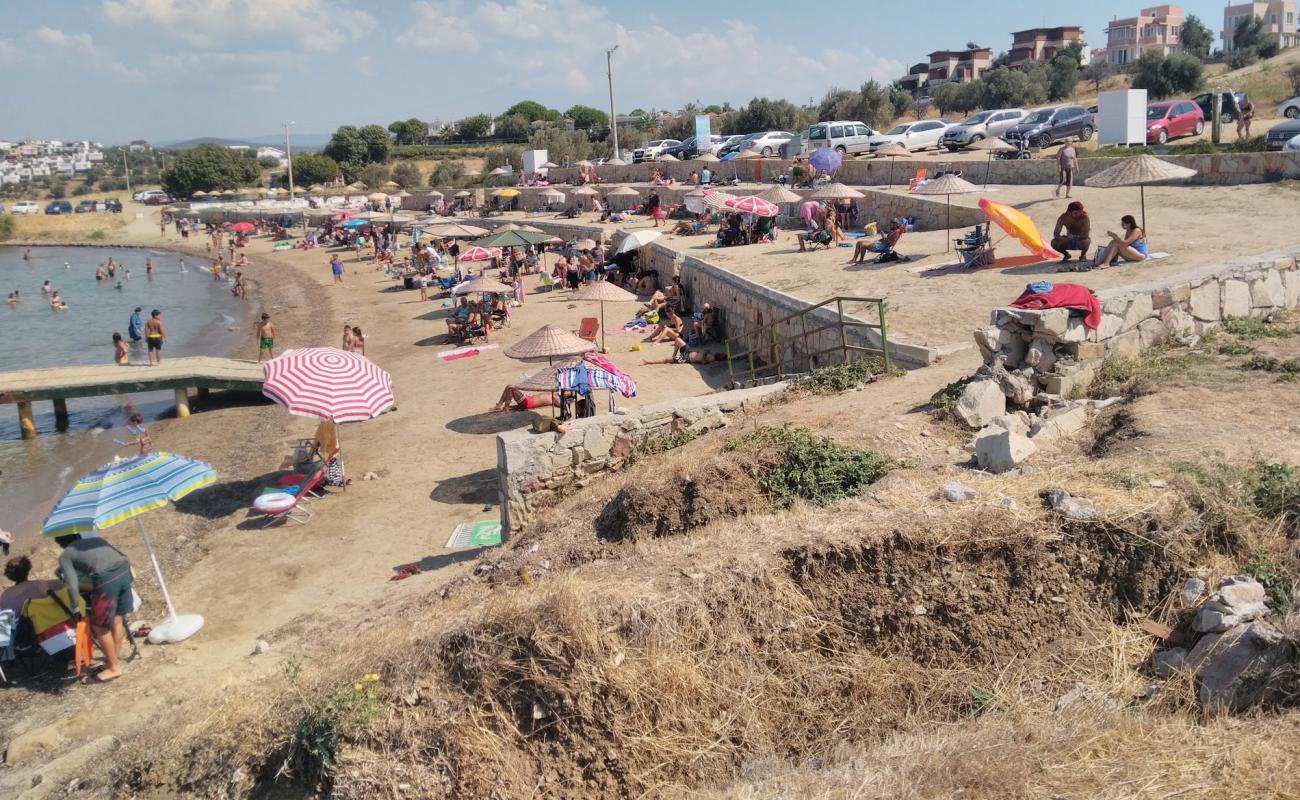 Foto af Sirataslar beach med lys sand overflade