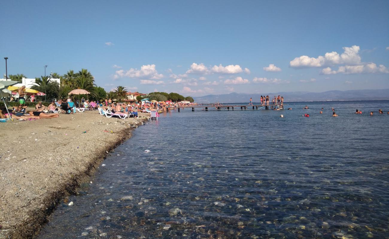 Foto af Imbat beach med let sand og småsten overflade