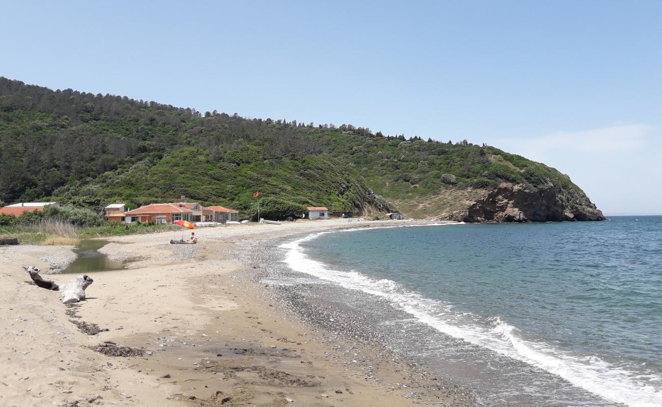 Foto af Gureci beach med let sand og småsten overflade