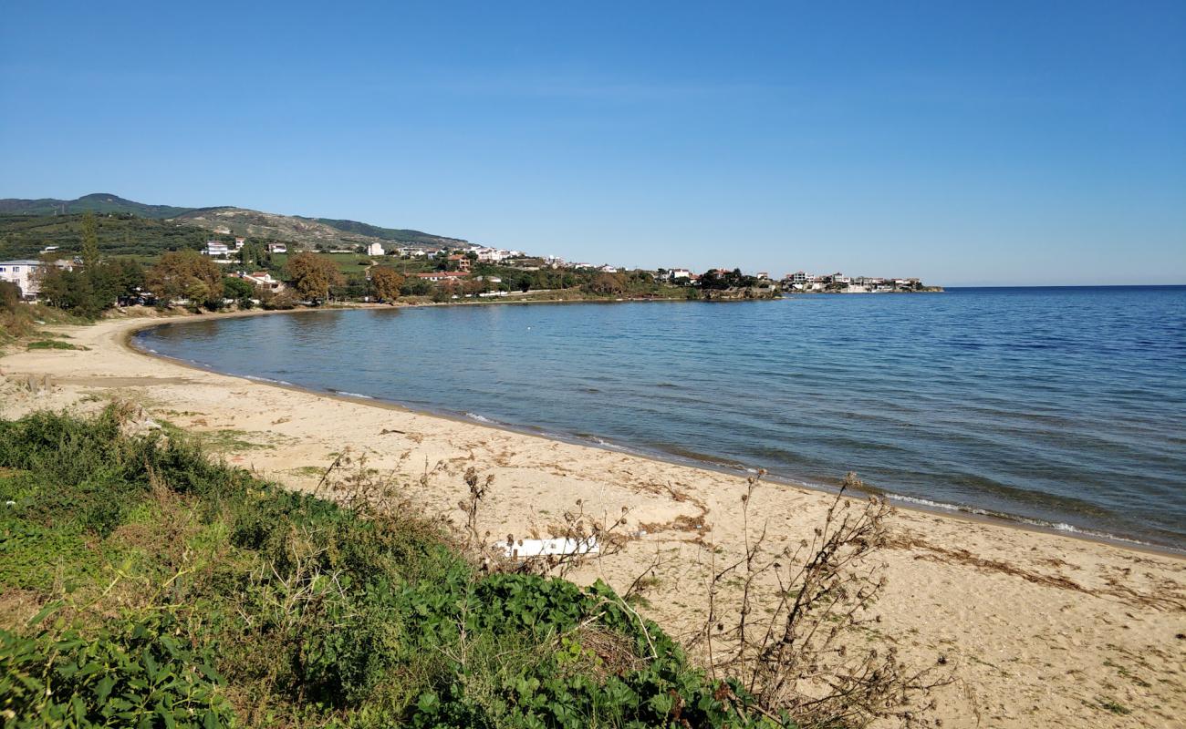 Foto af Tatlisu beach III med brunt sand overflade