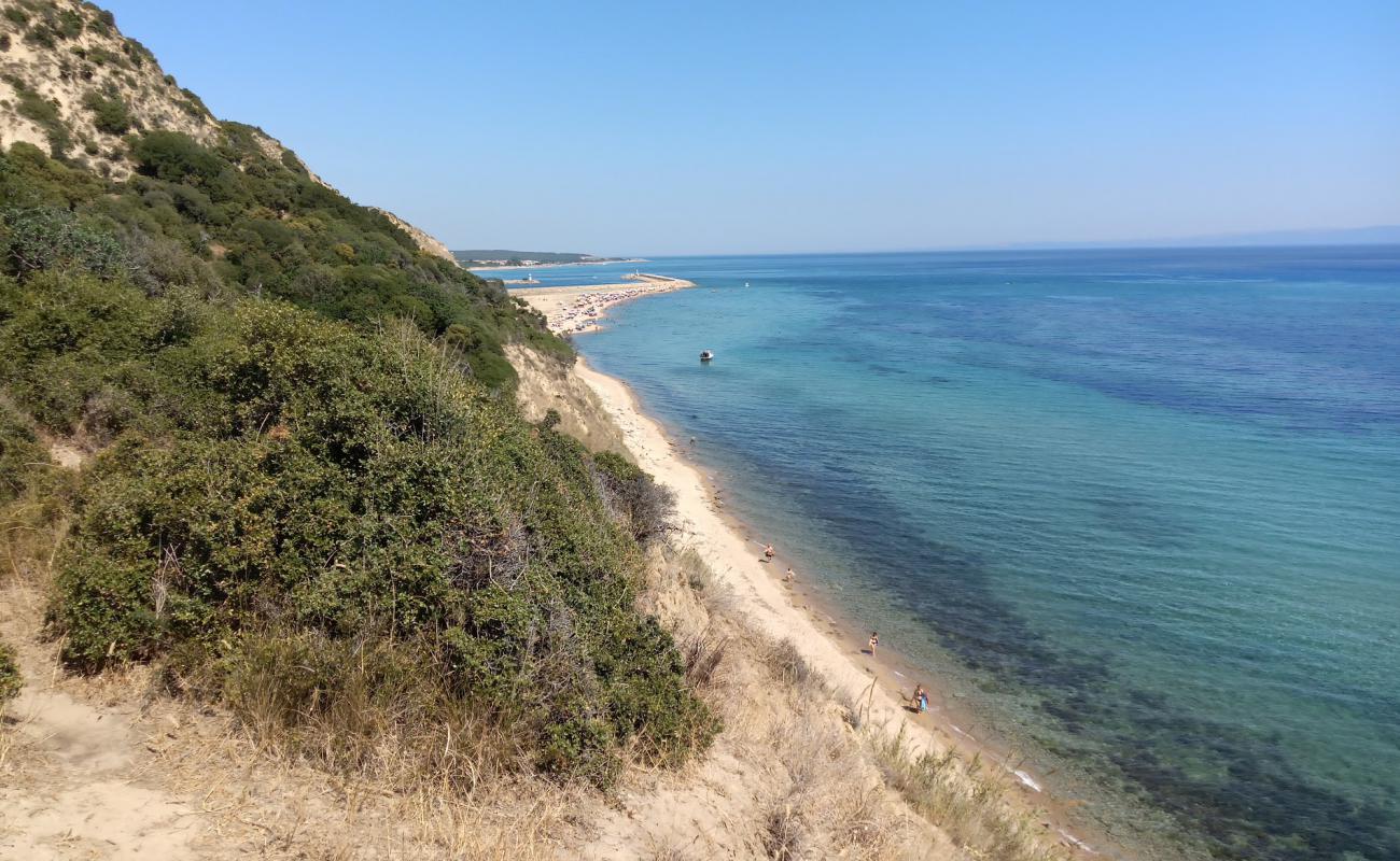 Foto af Altunhan beach III med lys sand overflade