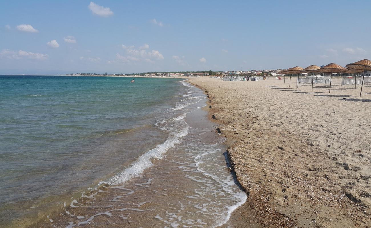 Foto af Altinkum beach med lys sand overflade