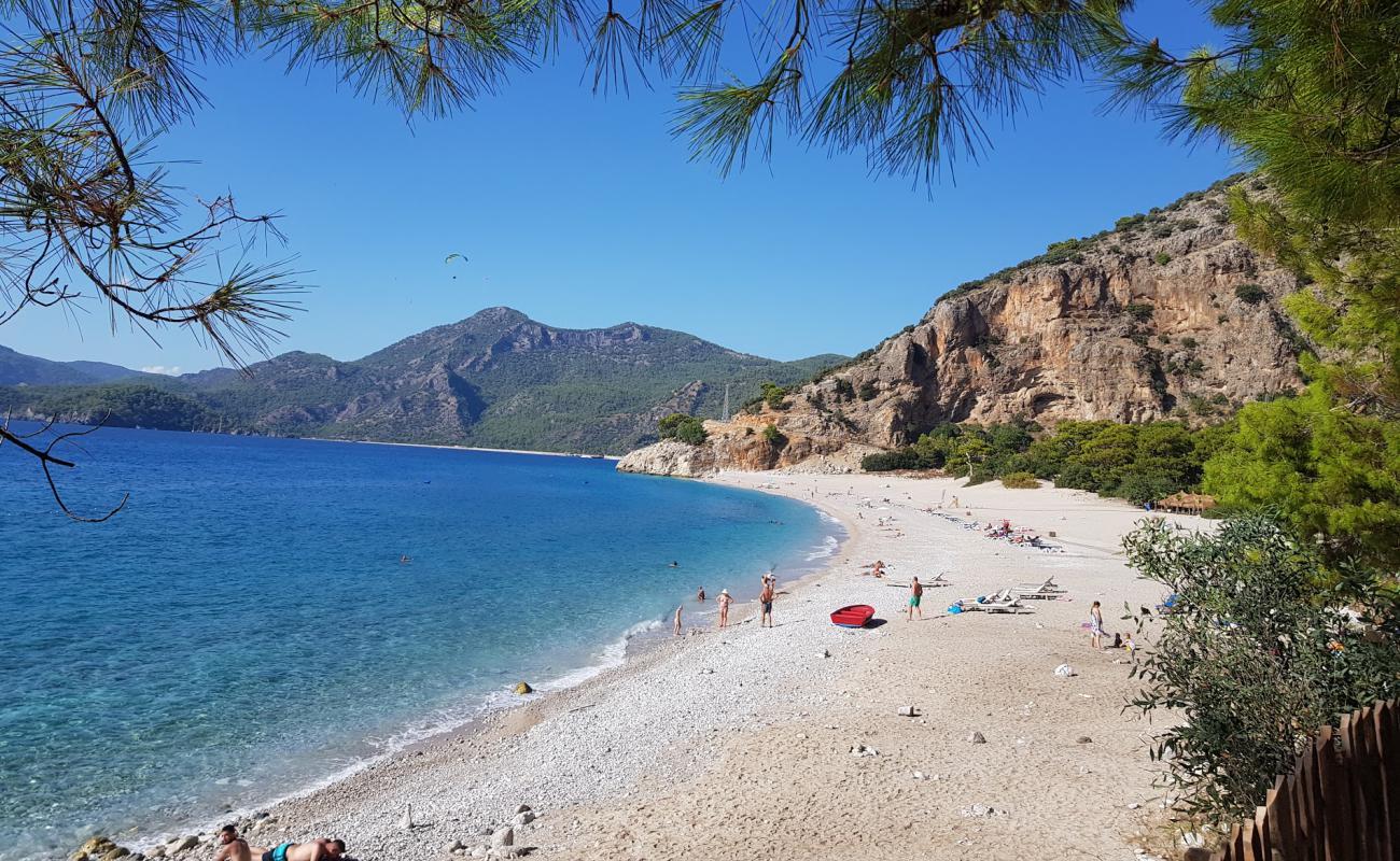 Foto af Kidrak Strand med let fin sten overflade