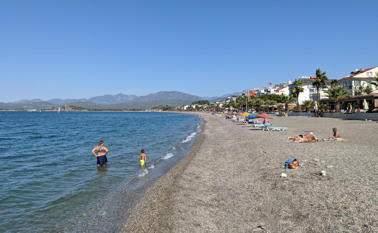 Foto af Calis strand med grå fin sten overflade