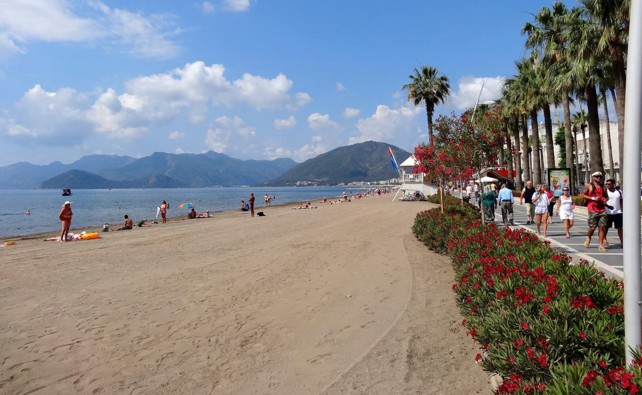 Foto af Marmaris Plaji med lys sand overflade