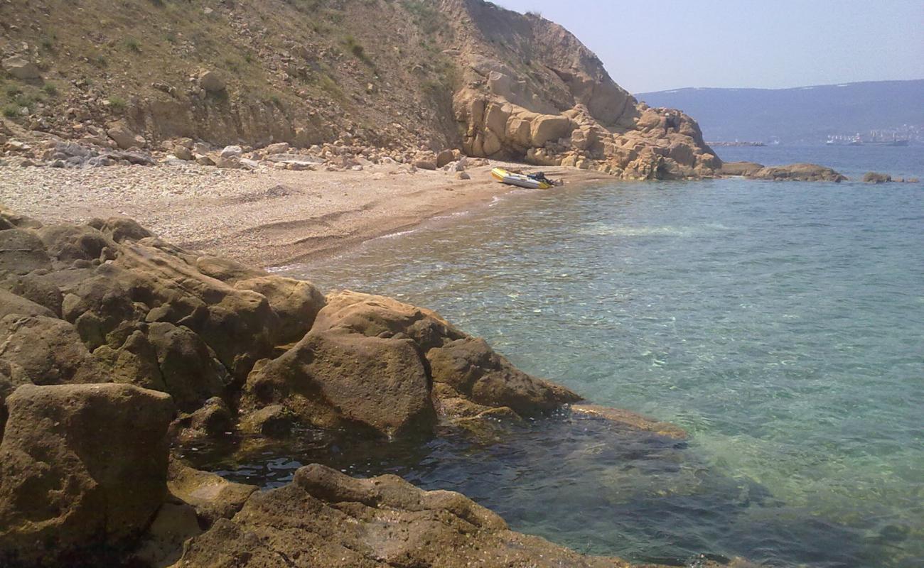 Foto af Cakmakli Beach IV med brun sten overflade