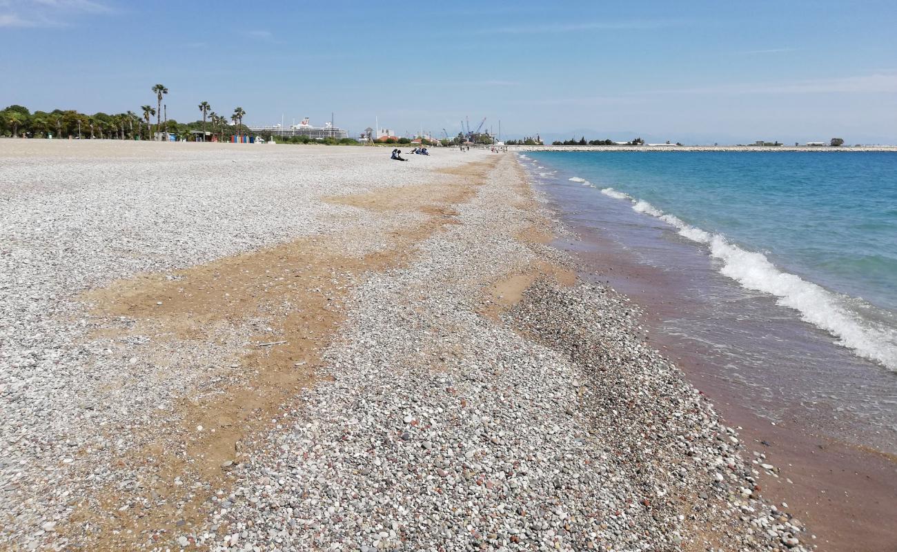 Foto af Sarisu Beach-Picnic Area med let fin sten overflade