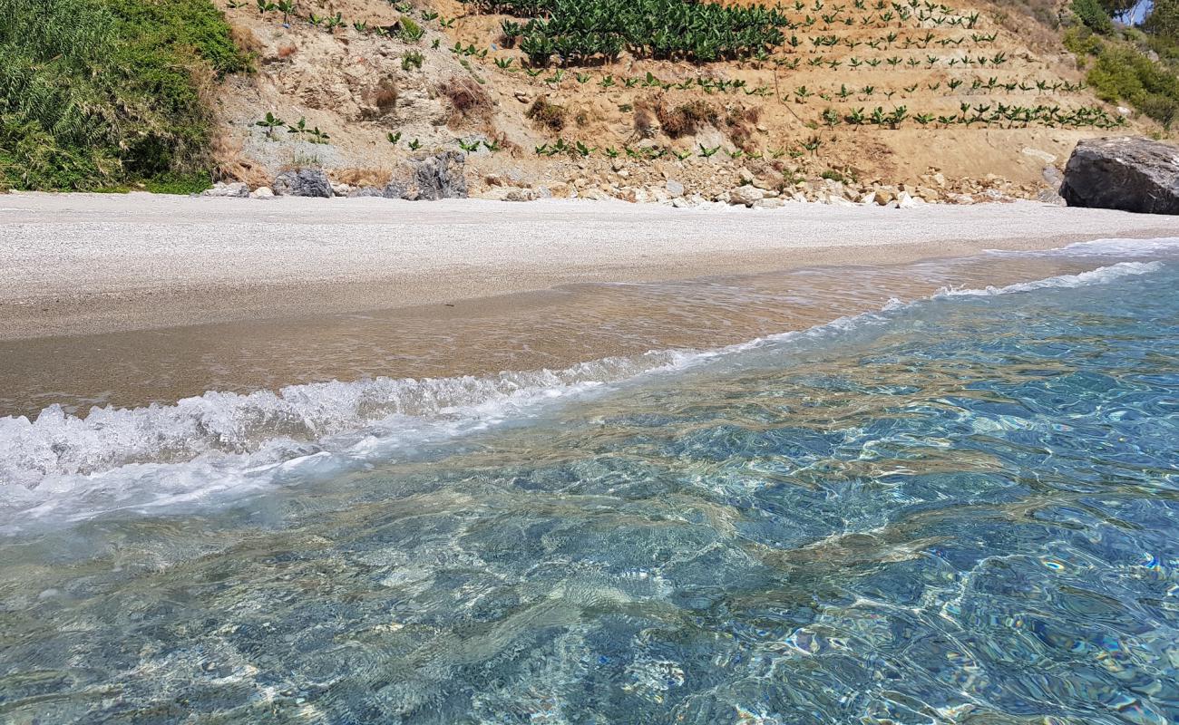 Foto af Guneykoy beach II med let fin sten overflade