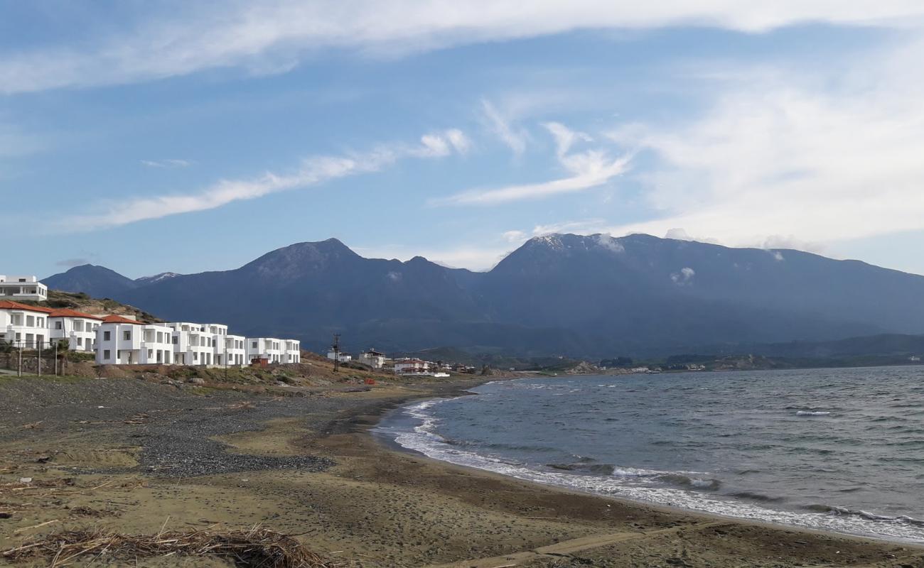 Foto af Arsuz beach III med let sand og småsten overflade