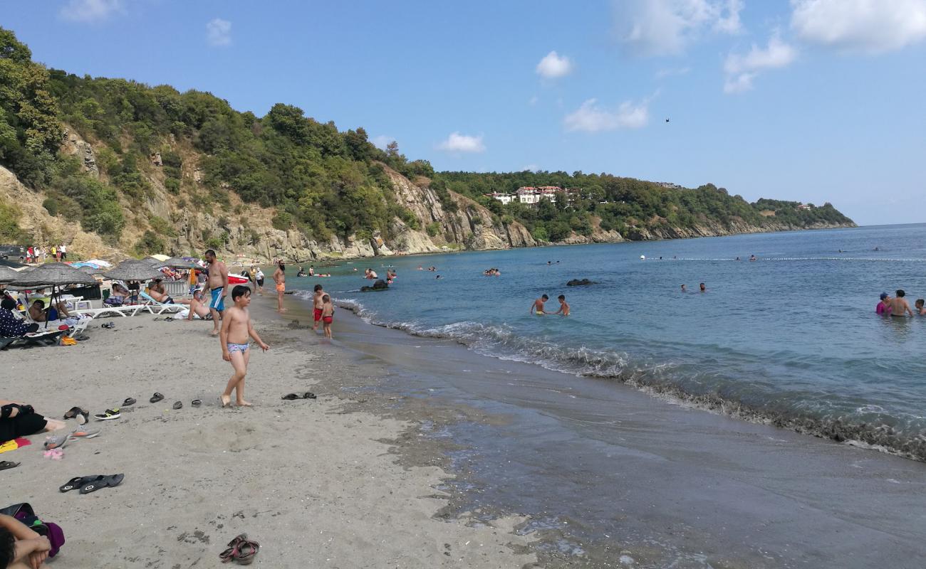 Foto af Lovers beach med lys sand overflade