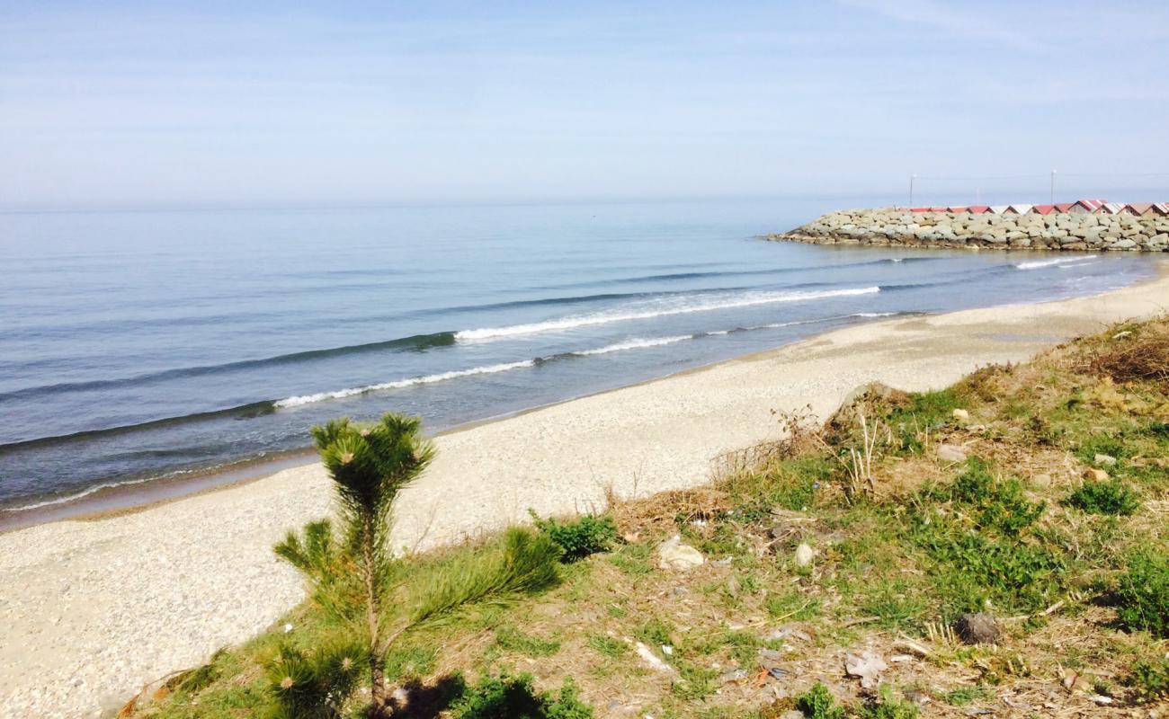 Foto af Samayer Beach med lys sand overflade