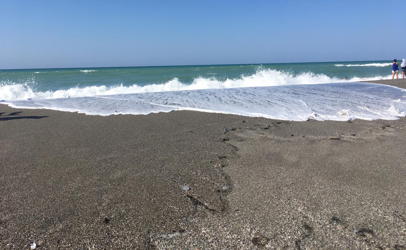 Foto af Sahilkent Beach med grå sand overflade