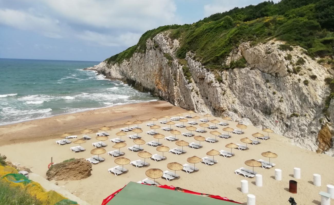 Foto af Saklikoy Beach med lys sand overflade