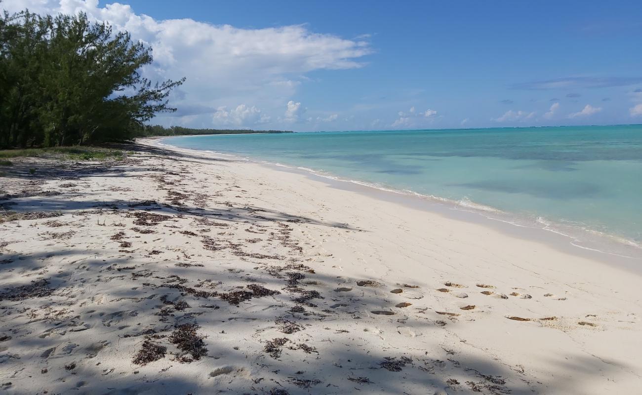 Foto af Bambarra beach med lys fint sand overflade